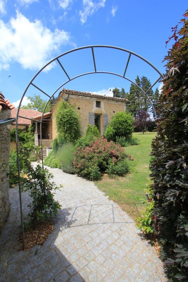 Maison De Vacances Loubejac Exterior foto